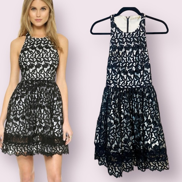 Alice + Olivia Dresses & Skirts - Alice + Olivia Mariel Racerback Sleeveless Cocktail Dress Guipure Lace Black 2